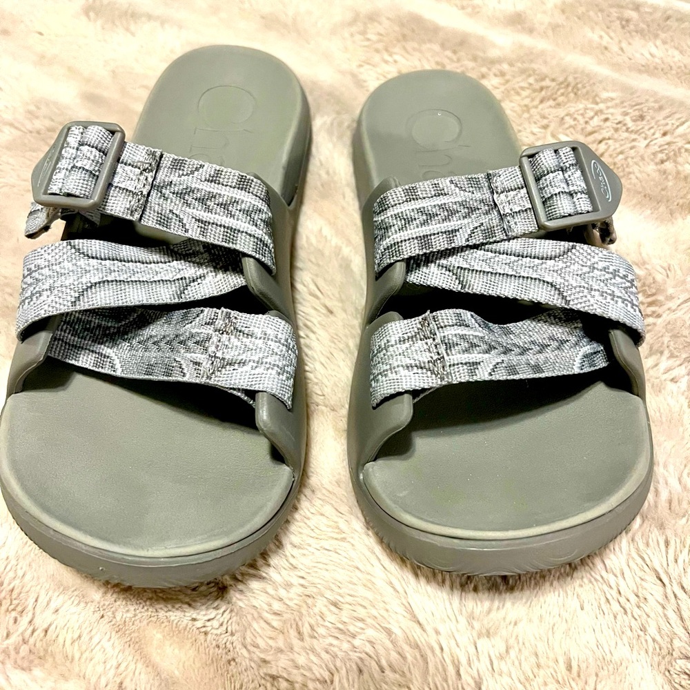 Chaco Chillos Slide women’s size 9